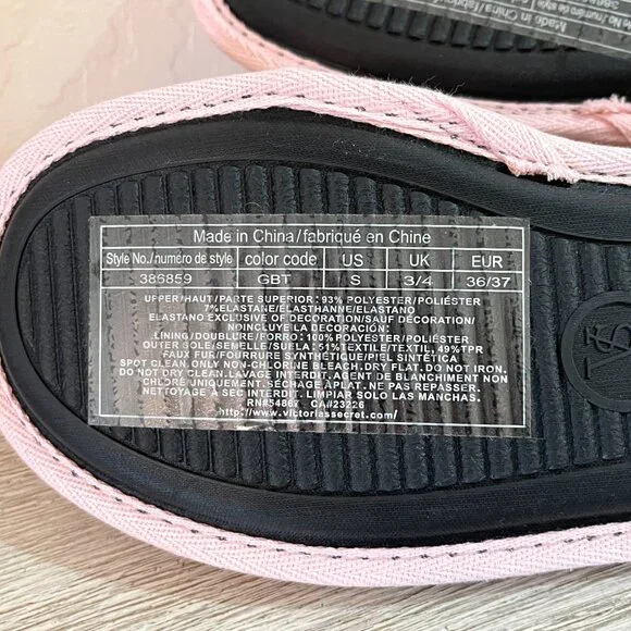 New Victoria's Secret Slippers Small 5 6 Pink Velour White Pom NWT - Picture 9 of 10